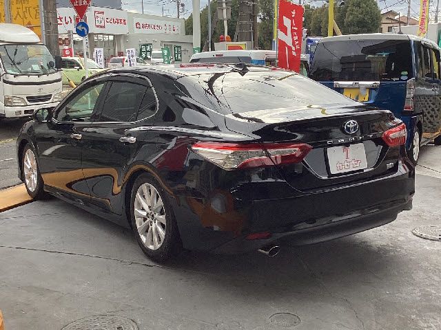 Toyota CAMRY HYBRID 2017-07 28955-8