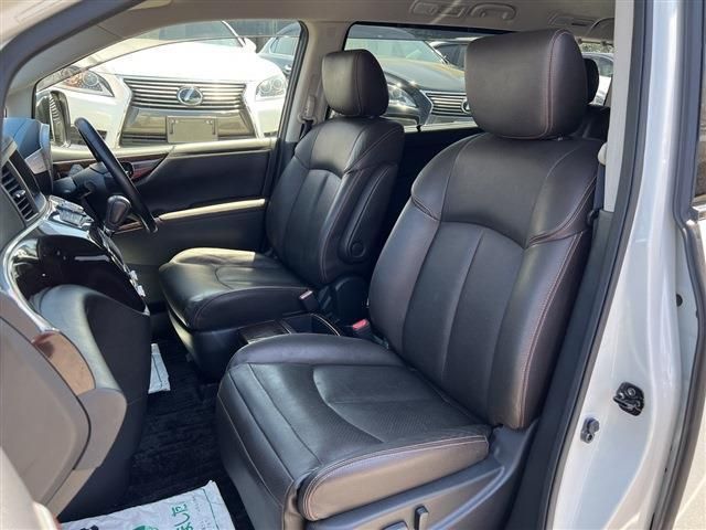 Nissan ELGRAND 2012-07 6666-18