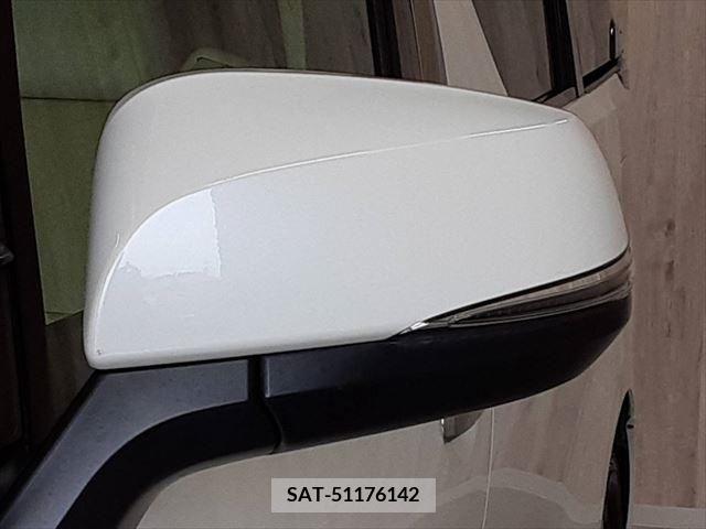 Toyota VELLFIRE 2015-04 379546-27