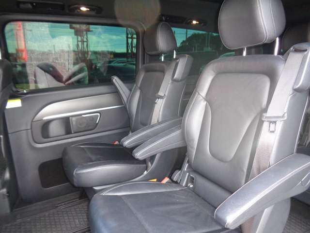 Mercedes Benz V-CLASS 2017-07 181182-12