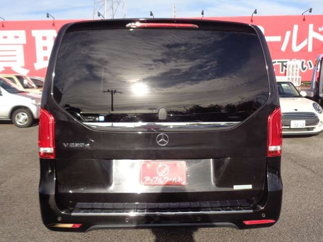 Mercedes Benz V-CLASS 2017-07 181182-8
