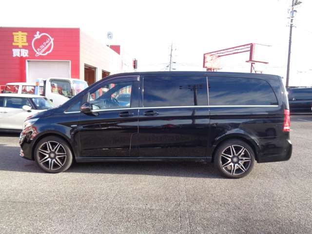 Mercedes Benz V-CLASS 2017-07 181182-6