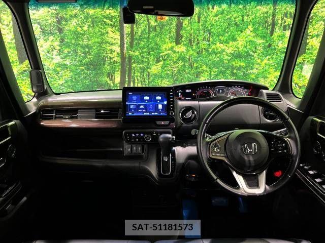 Honda N BOX CUSTOM 2017-08 307147-1