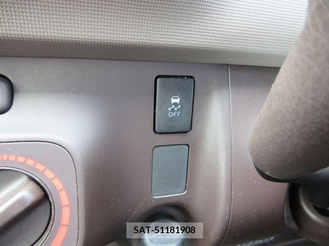Toyota PASSO 2015-08 365980-21