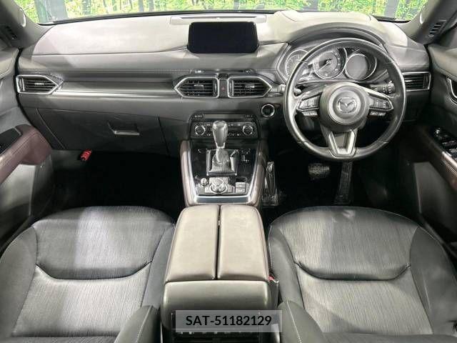Mazda CX-8 2018-01 213923-1