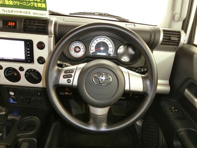 Toyota FJ CRUISER 2017-06 189532-3