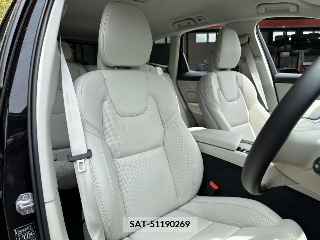 Volvo XC60 2021-11 288836-17