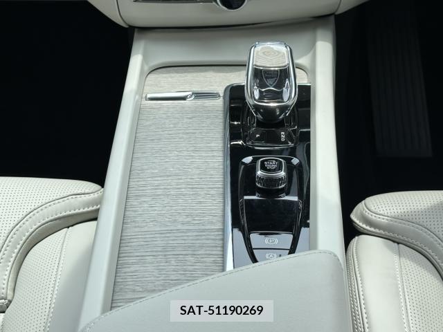 Volvo XC60 2021-11 288836-16