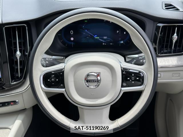 Volvo XC60 2021-11 288836-8