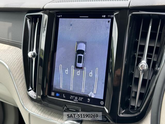 Volvo XC60 2021-11 288836-12