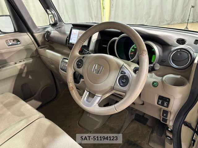 Honda N BOX 2013-09 237739-12