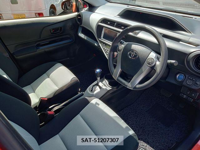 Toyota AQUA 2014-04 250265-7