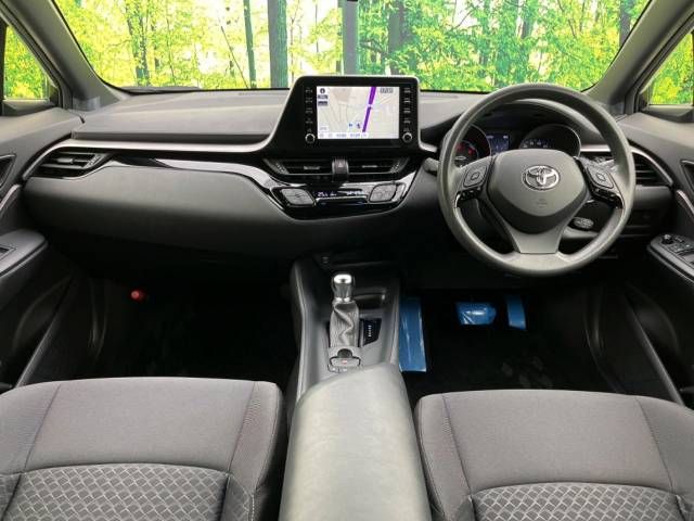 Toyota C-HR 2019-10 191725-1