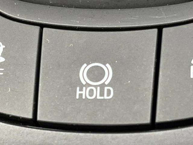 Toyota C-HR 2019-10 191725-6