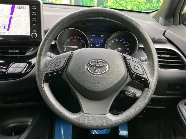 Toyota C-HR 2019-10 191725-11