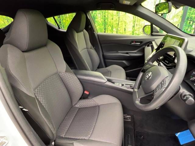 Toyota C-HR 2019-10 191725-8