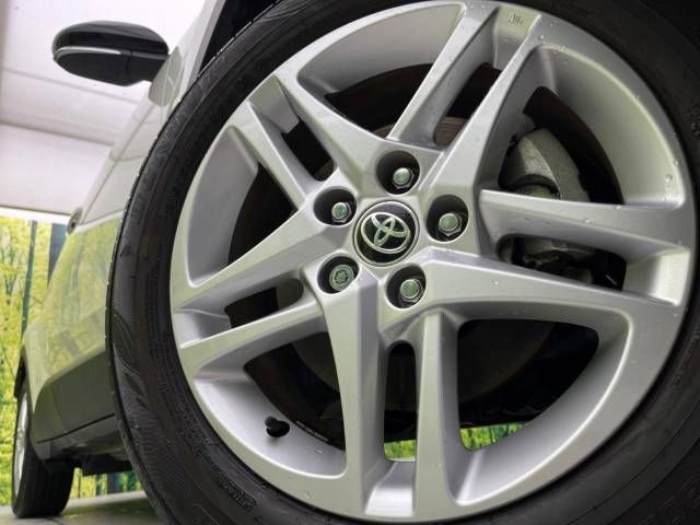 Toyota C-HR 2019-10 191725-13
