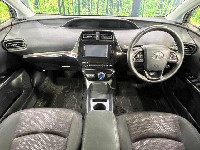 Toyota PRIUS 2020-09 196823-1