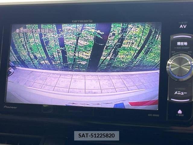 Toyota C-HR 2017-04 322985-3