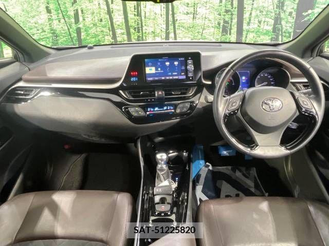 Toyota C-HR 2017-04 322985-1