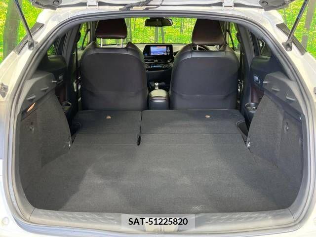 Toyota C-HR 2017-04 322985-10