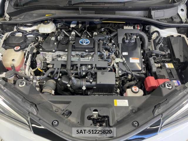 Toyota C-HR 2017-04 322985-18