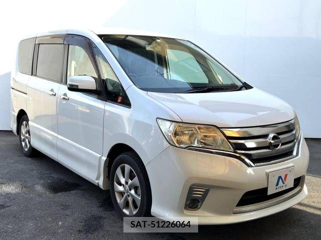 Nissan SERENA 2011-03 387295-19