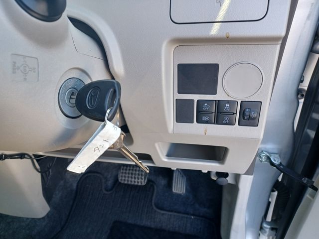Daihatsu TANTO 2017-04 3730-4