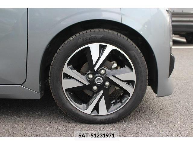Nissan ROOX 2020-08 388447-11