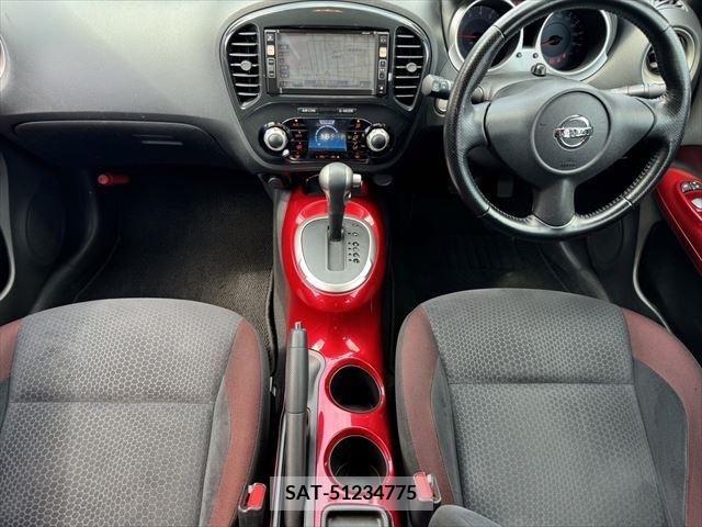 Nissan JUKE 2010-07 338438-1