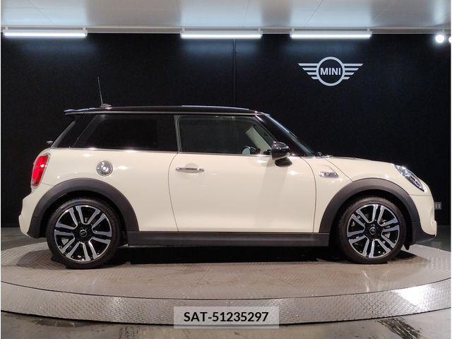 Bmw MINI 2018-06 319841-2