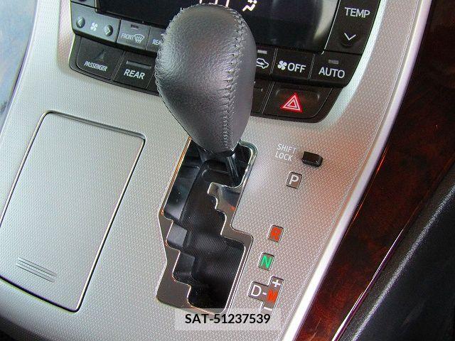Toyota ALPHARD 2012-07 241887-15