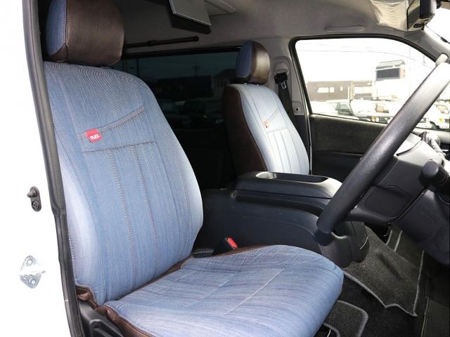 Toyota HIACE WAGON 2021-01 195527-6