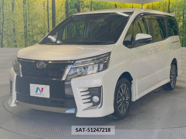 Toyota VOXY 2014-07 370505-17