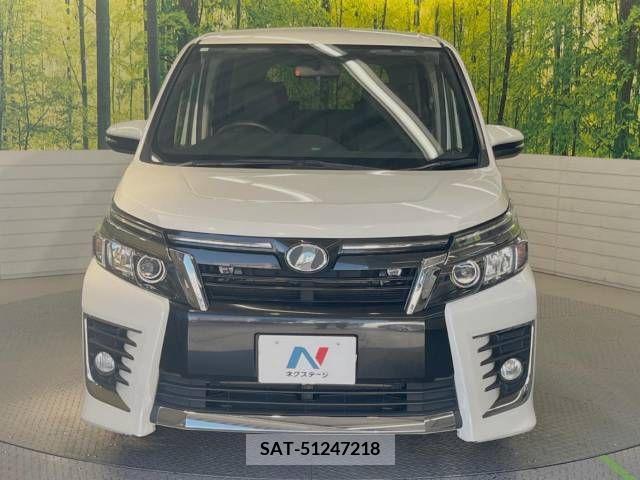 Toyota VOXY 2014-07 370505-15