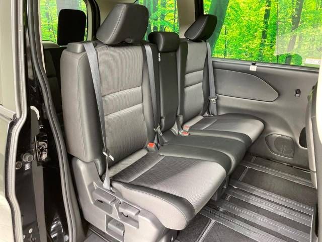Nissan SERENA 2022-06 194054-9