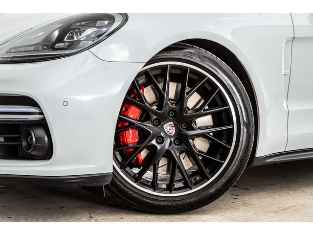 Porsche PANAMERA 2019-09 4089-9