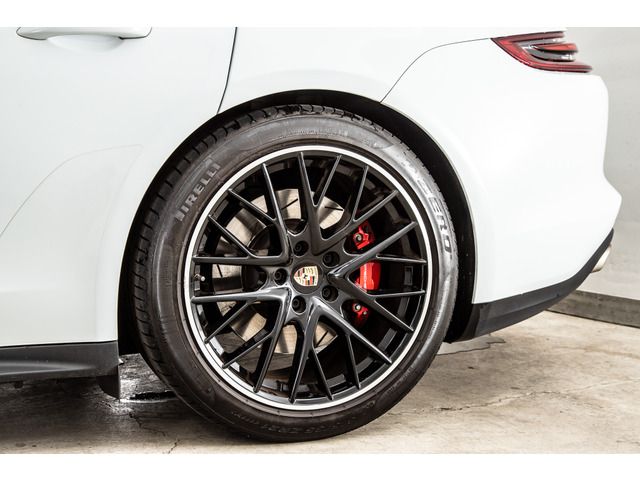 Porsche PANAMERA 2019-09 4089-8
