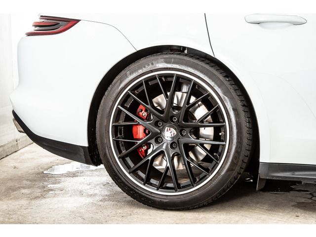 Porsche PANAMERA 2019-09 4089-18