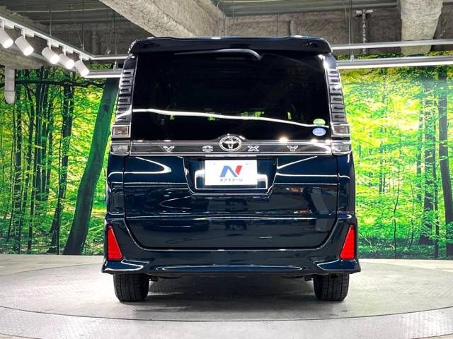 Toyota VOXY 2018-01 19634-15
