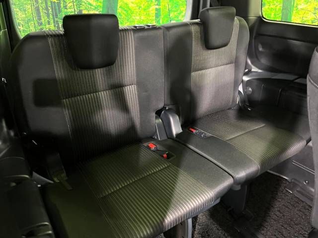 Toyota VOXY 2018-01 19634-10