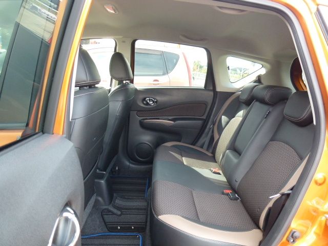 Nissan NOTE 2017-03 16564-8