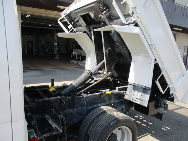 Isuzu ELF TRUCK 2013-02 987-6