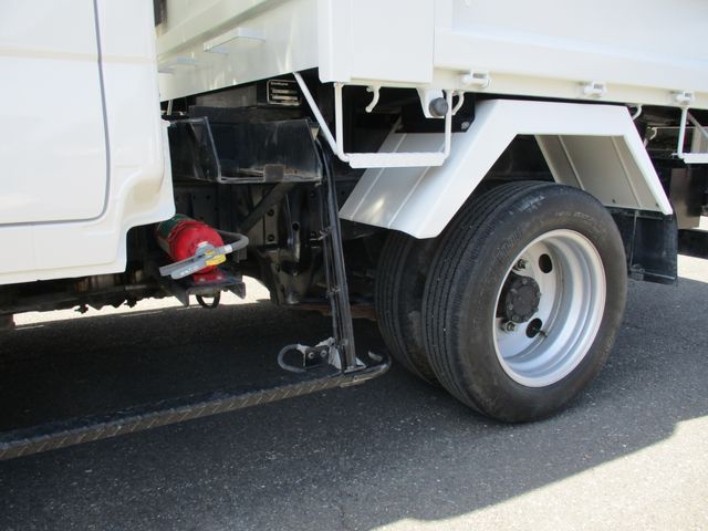 Isuzu ELF TRUCK 2013-02 987-8