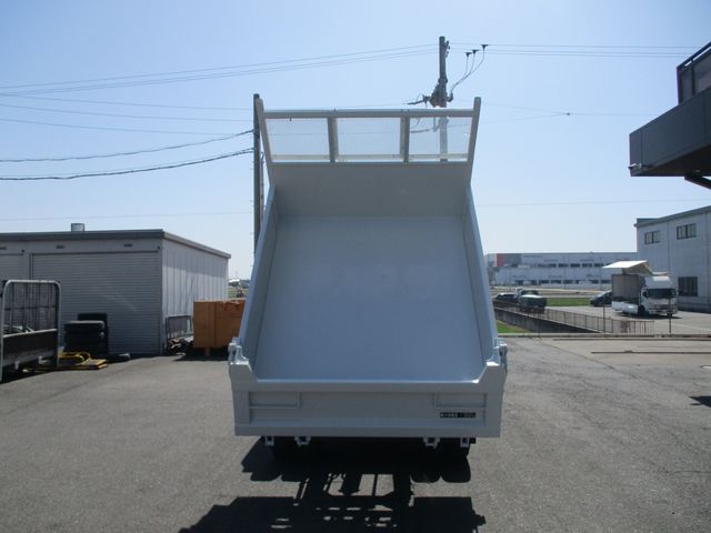 Isuzu ELF TRUCK 2013-02 987-3