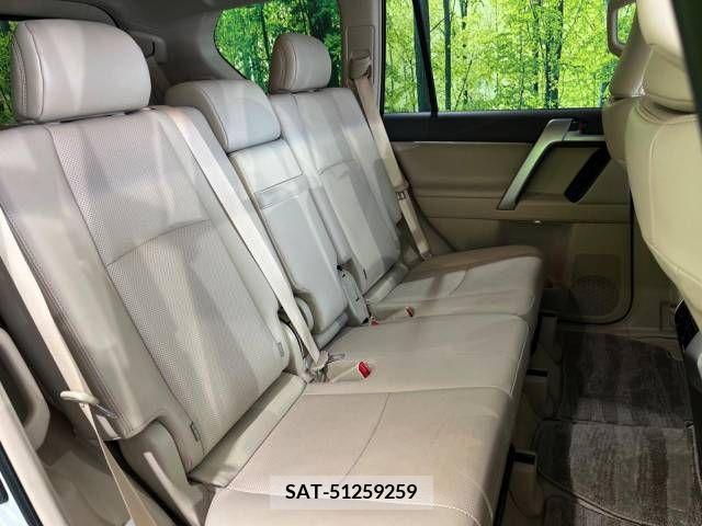 Toyota LAND CRUISER PRADO 2022-09 218836-8