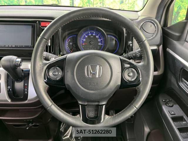 Honda N-WGN 2014-03 307817-11