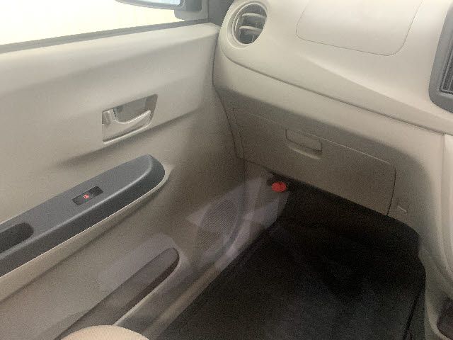 Toyota PIXIS EPOCH 2013-06 180643-16