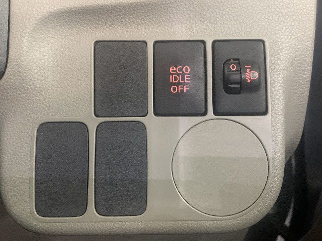 Toyota PIXIS EPOCH 2013-06 180643-11