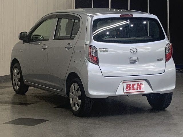 Toyota PIXIS EPOCH 2013-06 180643-8